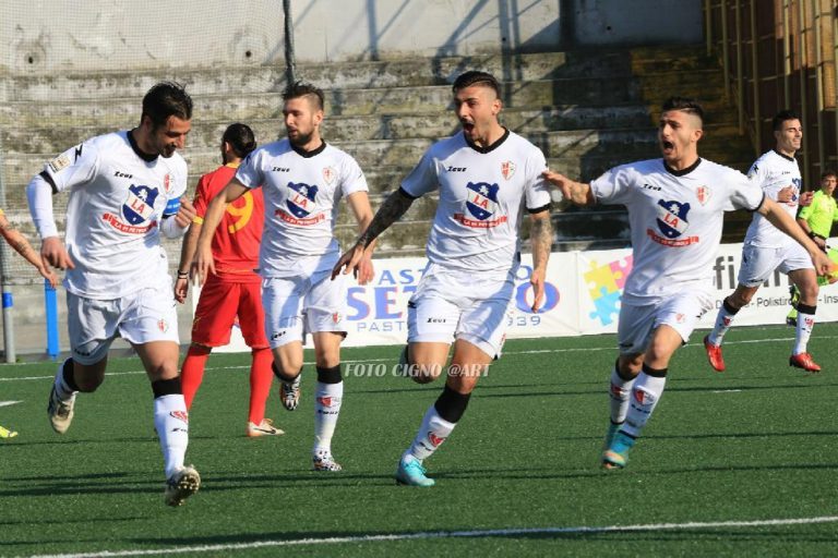 Savoia-Catanzaro 4-1